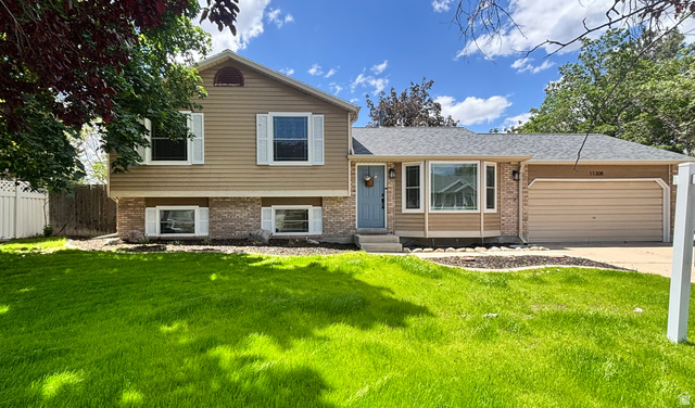 11308 S Hawkwood Dr — photo