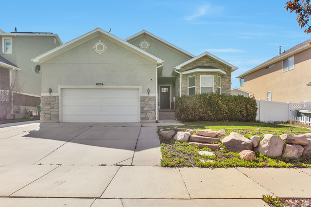 8256 S Imperial Oak Dr — photo