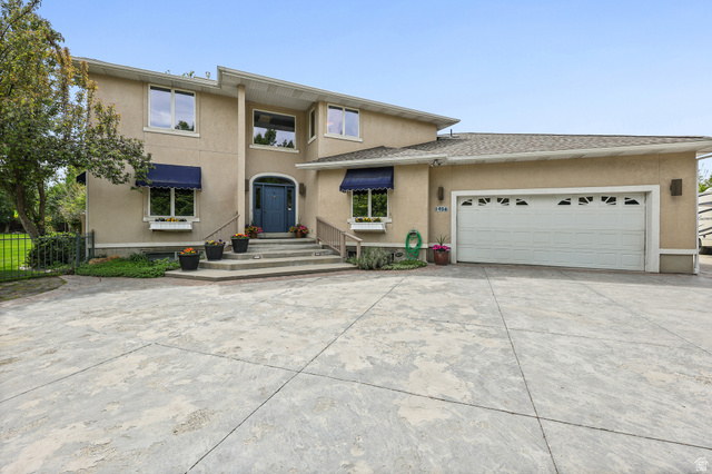1436 E Vine St — photo