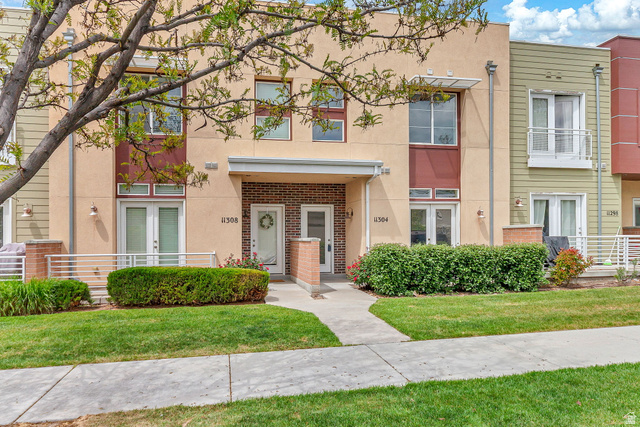 11304 S Ropemaker Rd — photo
