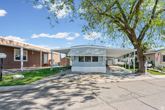 1111 N 2000 W #34 — photo