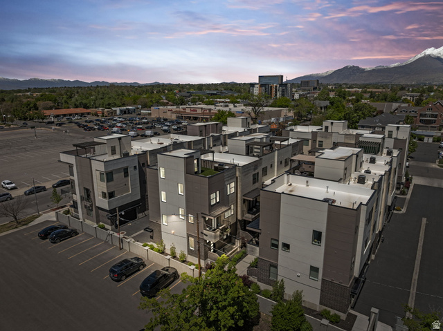 250 N 100 W #118 — photo