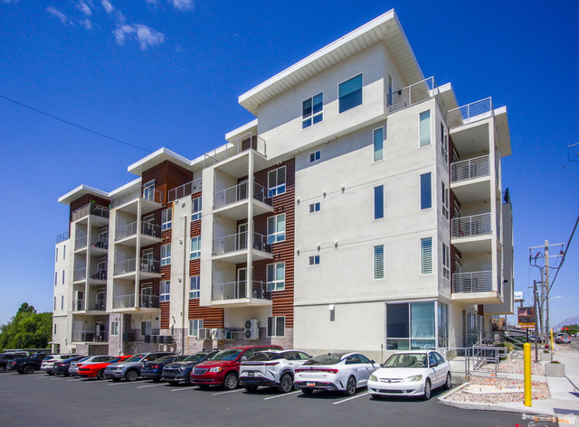 2101 N Main St #306 — photo