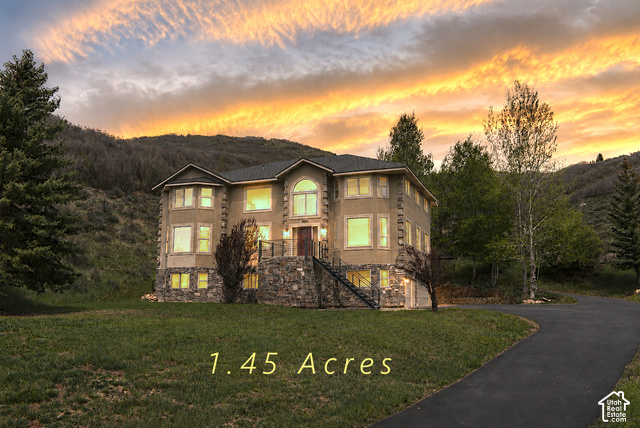 8804 Daybreaker Dr — photo