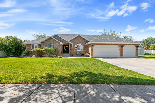 1169 W Matthews Way — photo