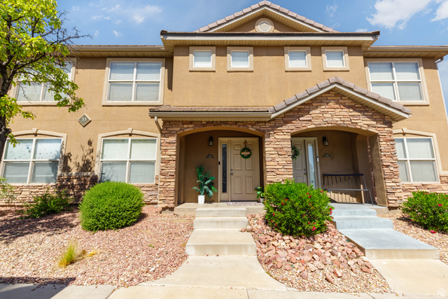 3155 S Hidden Valley Dr #333 — photo