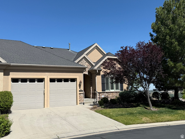 1562 E Fairway Ridge Rd — photo