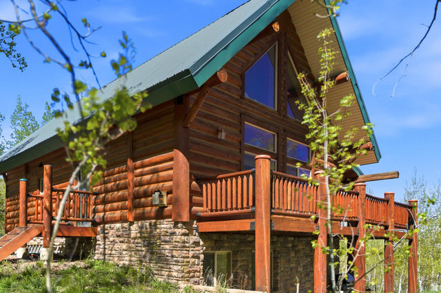 2096 S Aspen Ridge Dr — photo