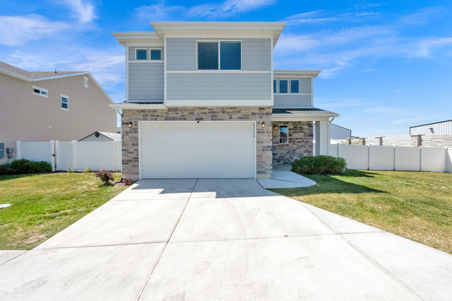 2316 W Lydia Ln — photo