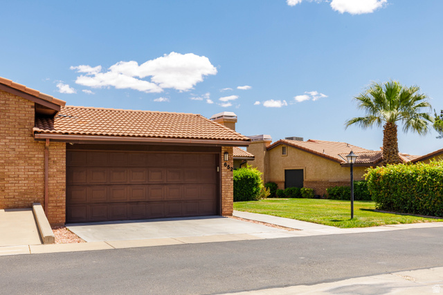 652 N Ridge Rim Way., St. George, UT 84770 — photo 3