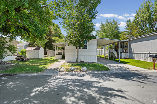 881 W Storm Moutain Dr — photo