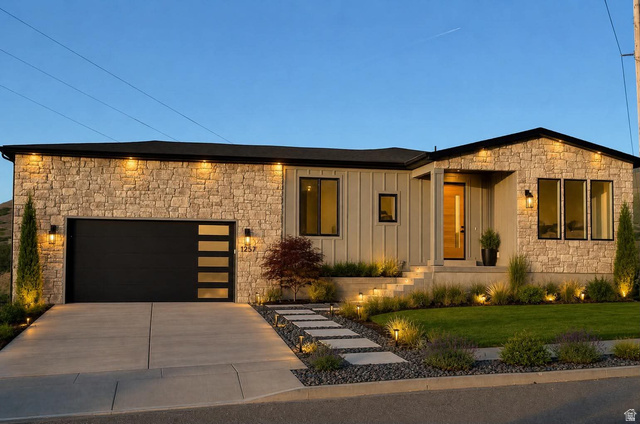 905 Settlement Canyon Rd — photo