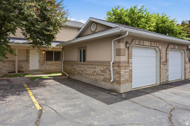 2421 N 400 E #L3 — photo