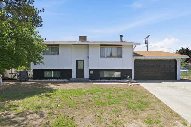 4468 S Red Blossom Cir — photo