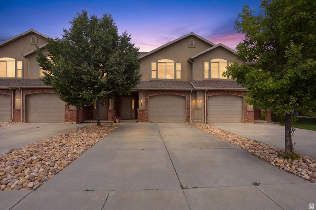 318 E 2275 N #24 — photo