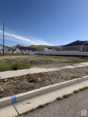 527 E 620 N, Smithfield, UT 84335 — photo 2