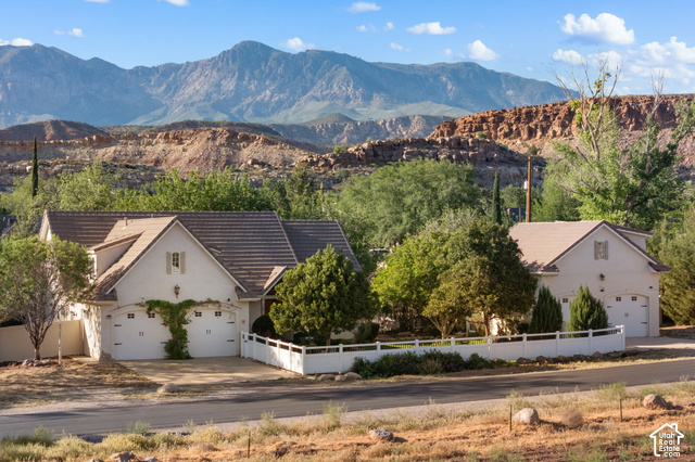 20 S Valley Rd, Leeds, UT 84746