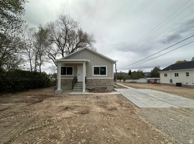 345 N 300 E — photo