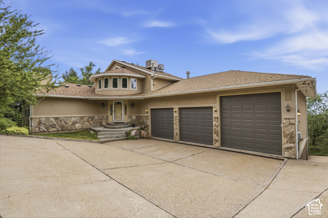 6169 S 2850 E, Uintah, UT 84403 — photo 2