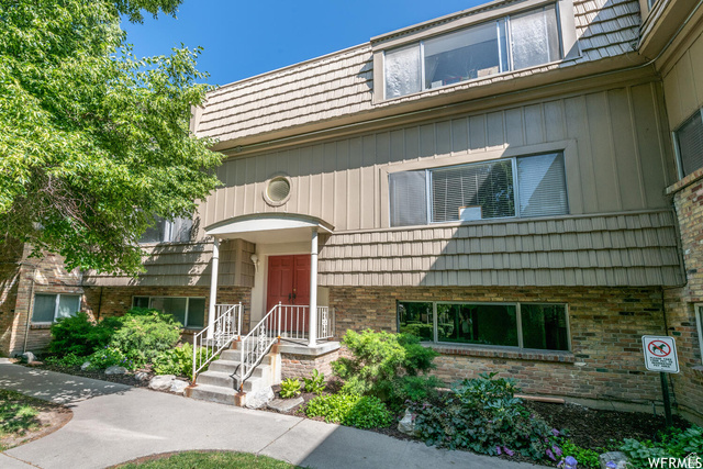 2220 E Murray Holladay Rd #182 — photo