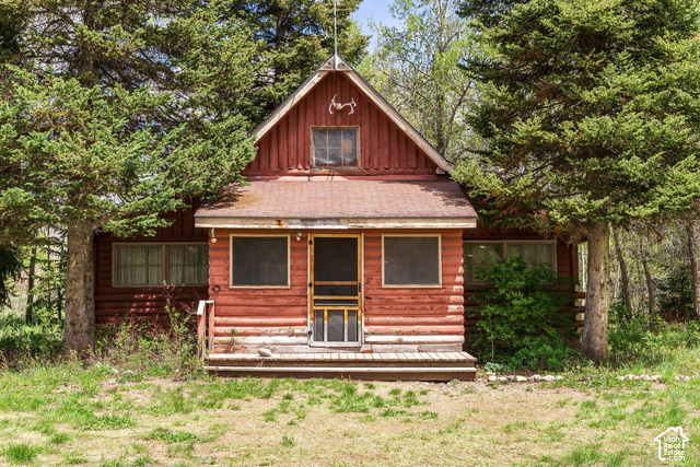 6863 Pines Ranch Rd, Oakley, UT 84055