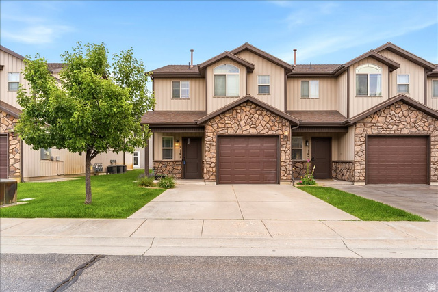 1141 W Lancelot Ln — photo