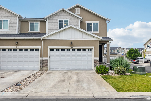 167 W Silver Springs Dr — photo