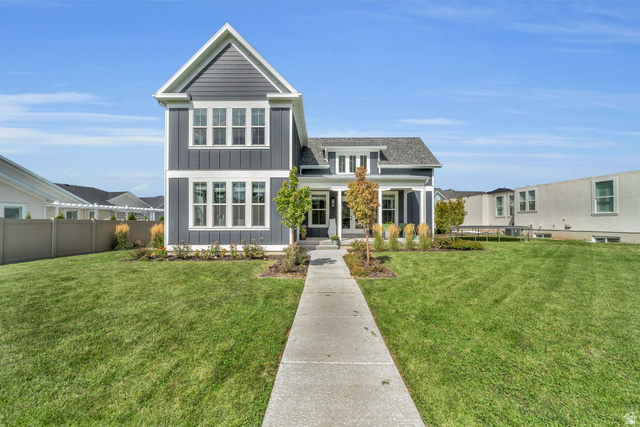 1932 W 200 N — photo