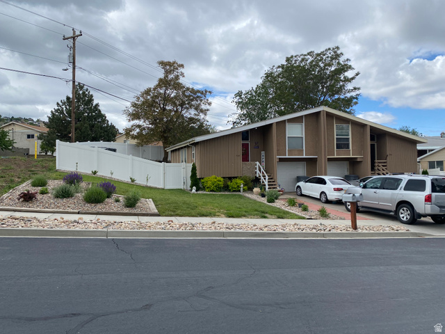 787 W 4050 S — photo