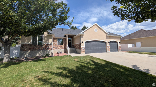 281 E Regent Park Ct — photo