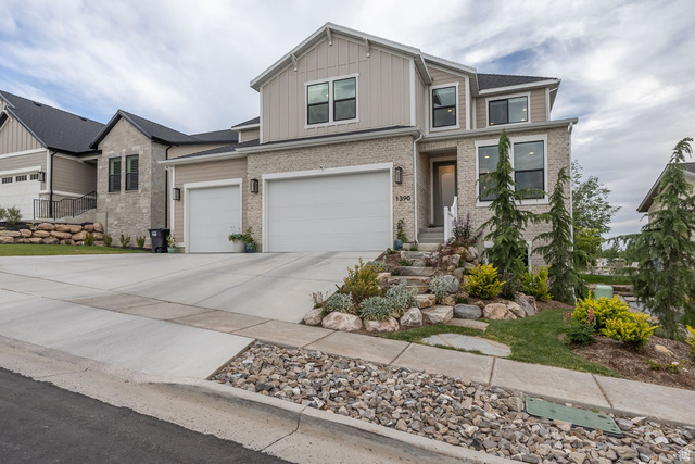 1390 E Orchard Ridge Ln — photo
