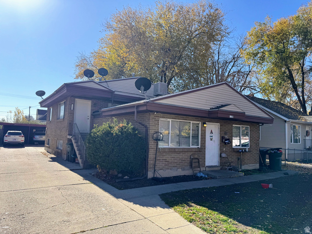 1131 W Arapahoe Ave — photo