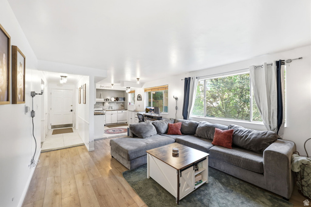 2220 E Murray Holladay Rd #152 — photo