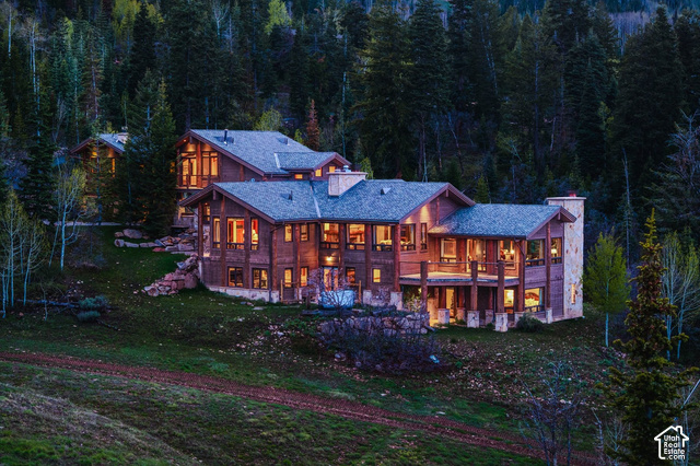 21 White Pine Canyon Rd — photo