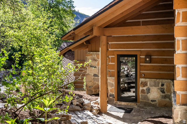 8841 N Alpine Loop Rd #3 — photo
