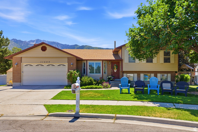 11209 S Christopher Cir — photo