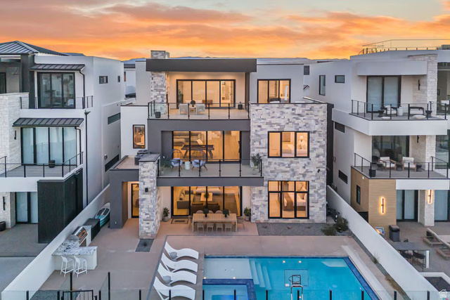 898 W Sapphire Sky Ln — photo