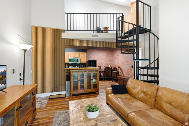650 S Main St #6306 — photo