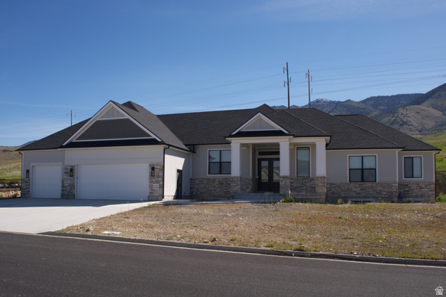 3504 N Sun Dancer Loop — photo