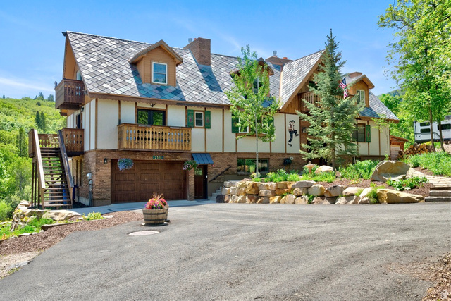 2548 N Nordic Valley Dr — photo