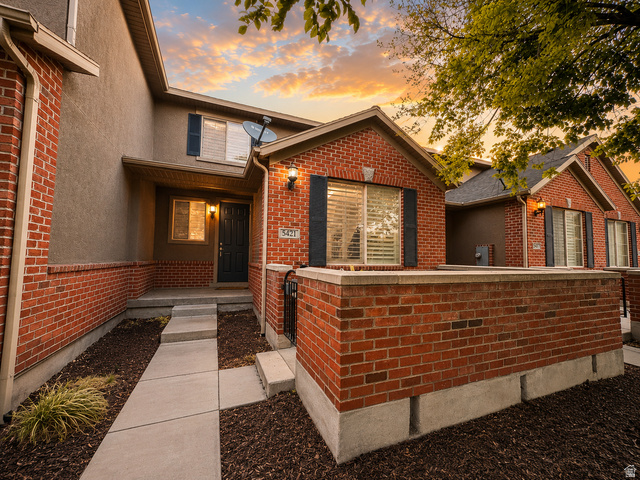 5421 W Brentford Ct — photo