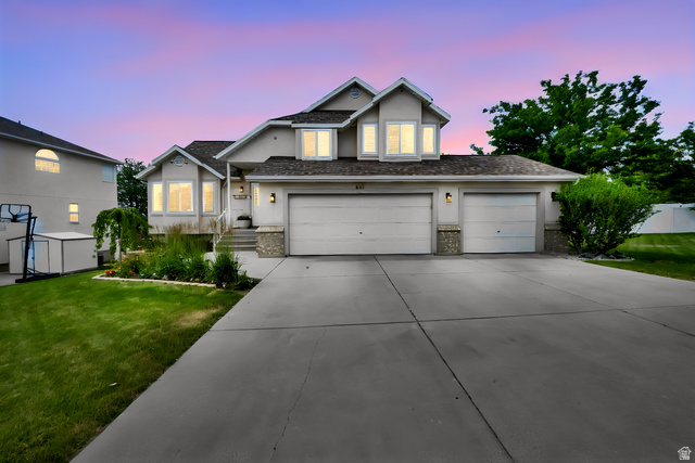 941 E Pond Ridge Dr — photo