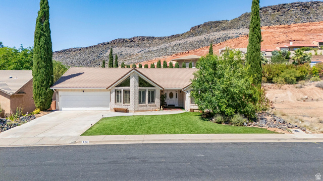 226 S Donlee Dr — photo