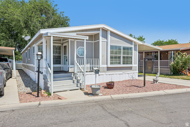 1112 W Carmellia Dr #16 — photo
