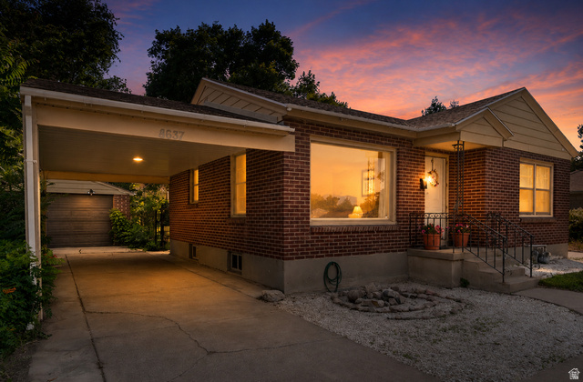 8637 W Helen Dr — photo