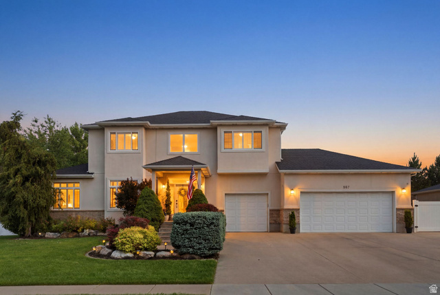 557 E Warm Springs Dr — photo