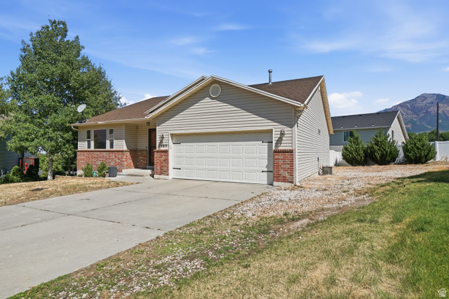 1485 Ogden Peak Cir — photo