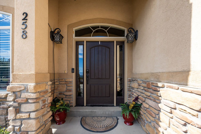 258 E Red Leaf Dr., Draper, UT 84020 — photo 2