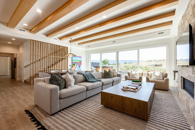 831 N Wellness Dr — photo