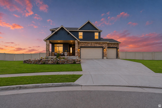 2352 W Island Dr — photo